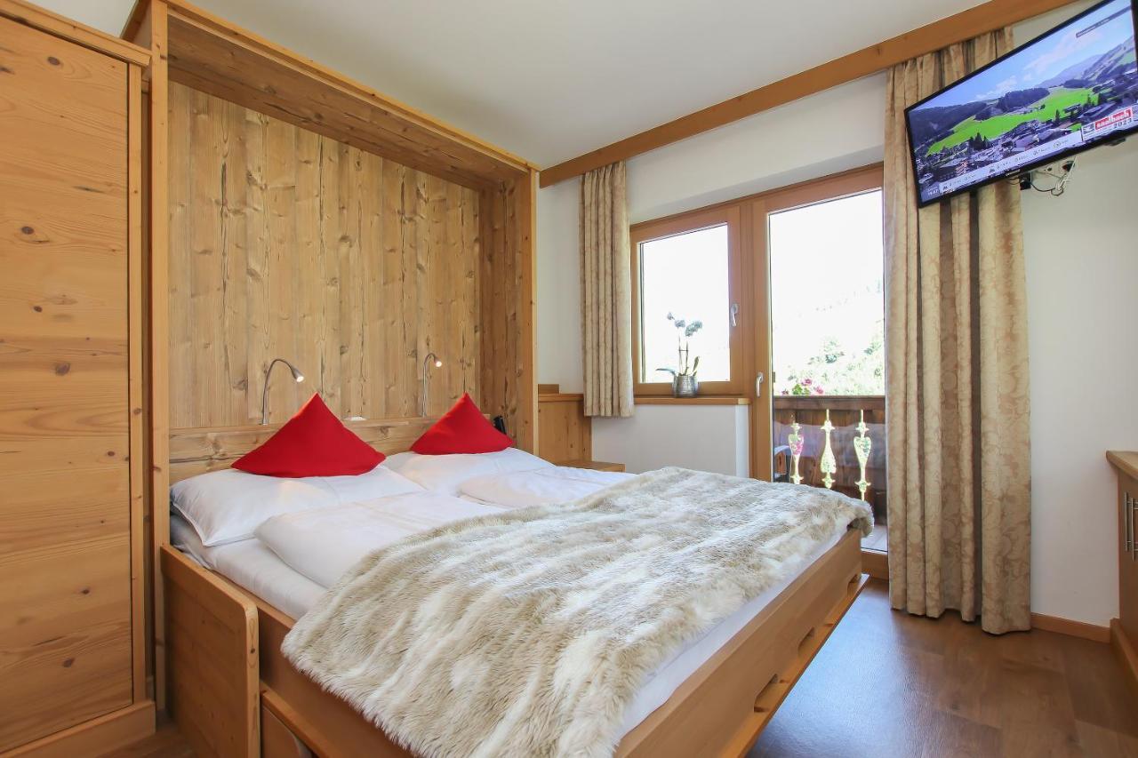 Apartament Landhaus Hinterglemm Saalbach-Hinterglemm Zewnętrze zdjęcie